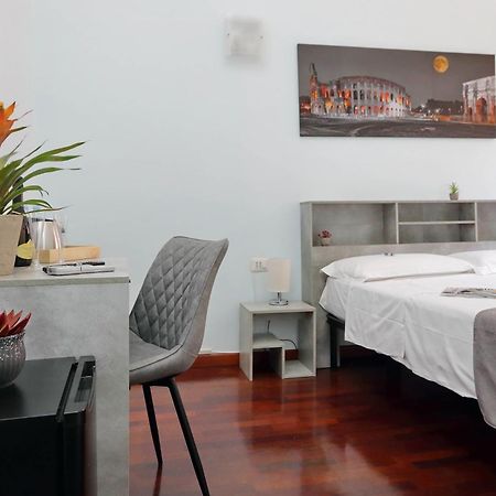 רומא Lhg Comfy Rooms מראה חיצוני תמונה