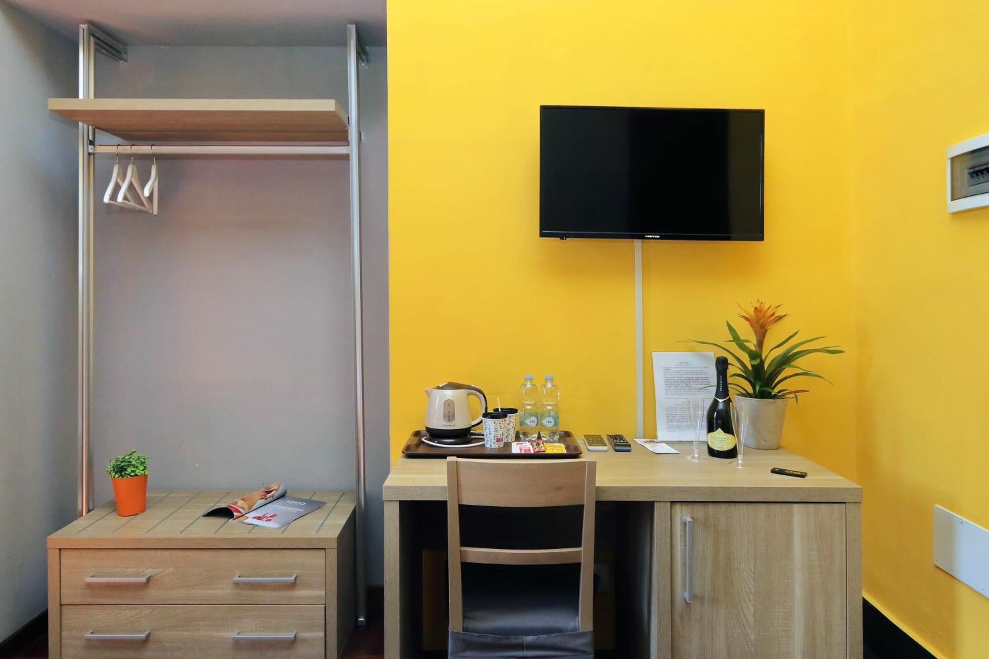 רומא Lhg Comfy Rooms מראה חיצוני תמונה
