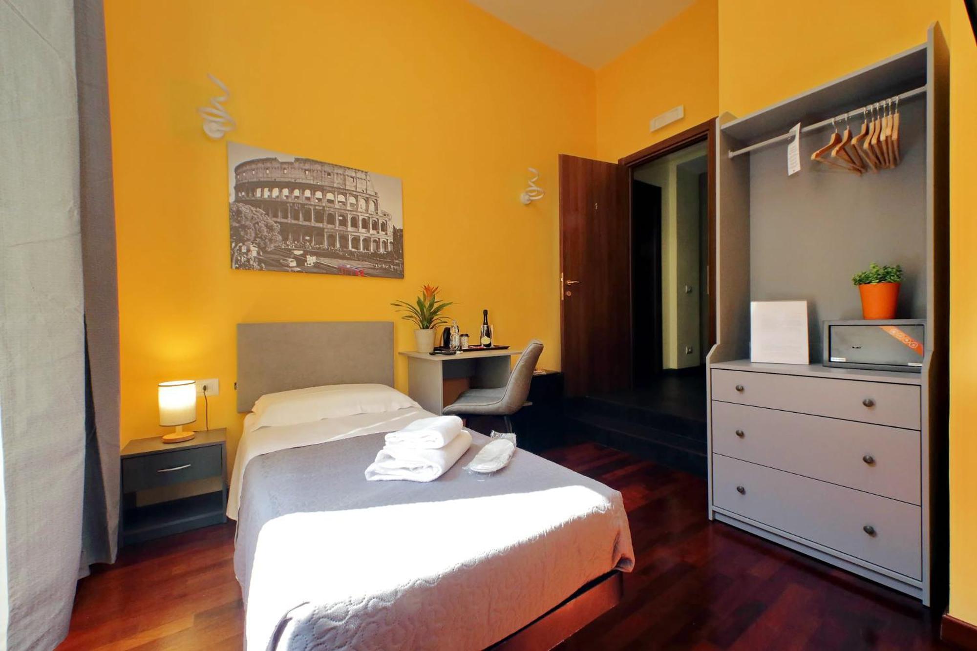 רומא Lhg Comfy Rooms מראה חיצוני תמונה